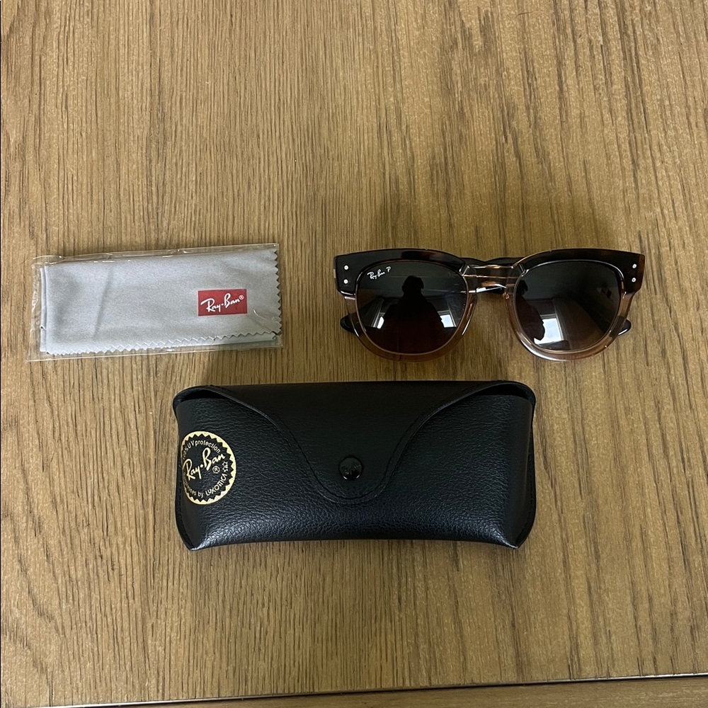 Ray-Ban Mega Hawkeye sunglasses with Black Leather Case